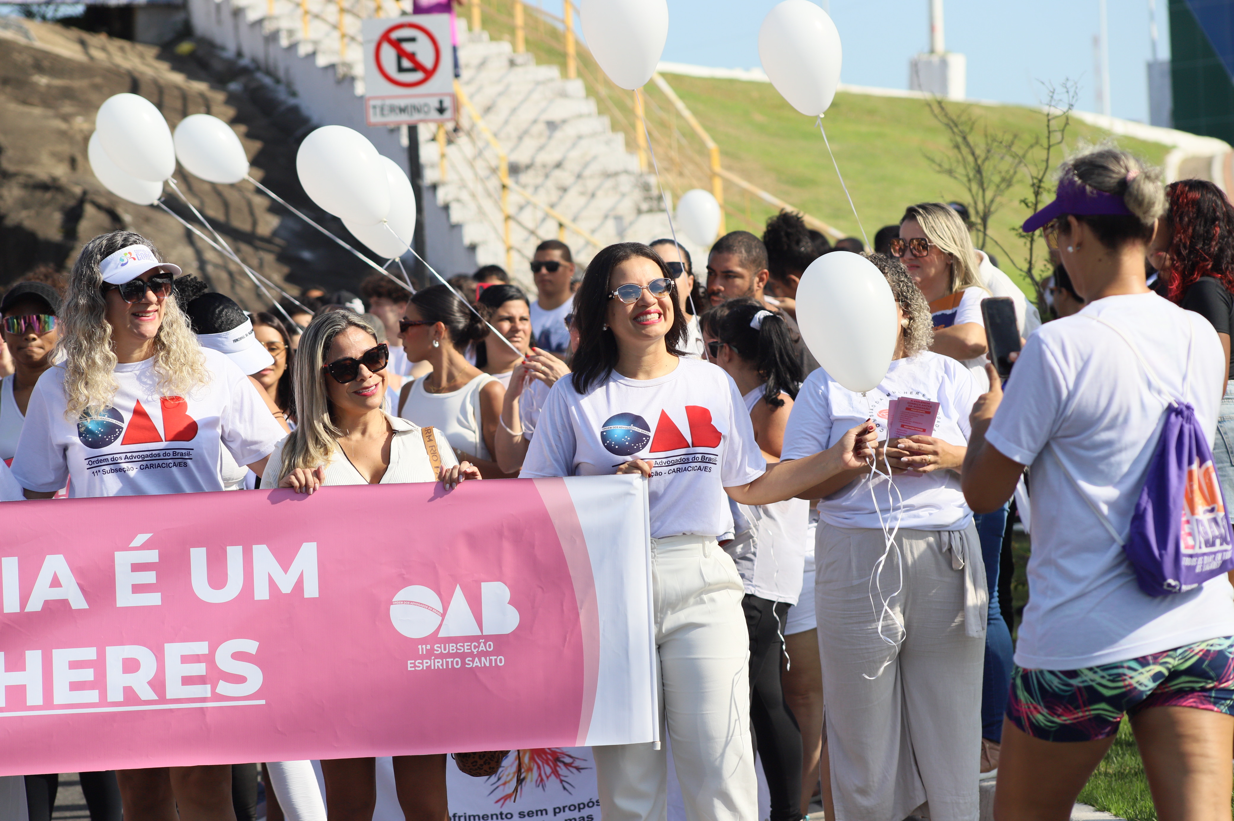CAAES apoia ato contra o feminicídio em Cariacica